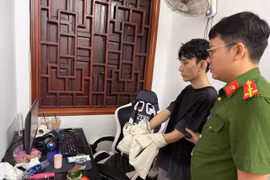 Bắt nhóm đối tượng “phù phép” giấy tờ, tài liệu giả để... thu tiền thật