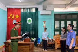 Khởi tố vụ án sản xuất, buôn bán hàng giả là phân bón