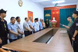 Bắt nhóm đối tượng liên quan vụ tham ô gần 7 tỷ tiền công đức