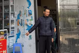 Bắt cặp đôi “lượn lờ” tìm sơ hở trộm cắp tài sản