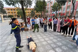 Chỉ rõ nguyên nhân xảy cháy, đưa ra biện pháp phòng ngừa an toàn cho người dân