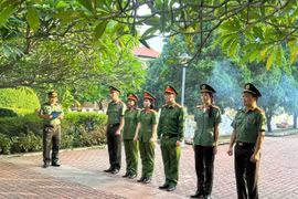 Tuổi trẻ Công an xã Nội Bài tri ân các Anh hùng liệt sĩ