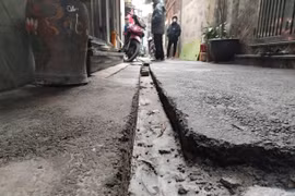  Thi công cẩu thả khiến người dân gặp tai nạn giao thông