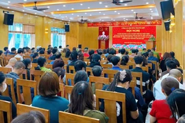 “Khơi thông” ý thức người dân gỡ điểm “nghẽn” trật tự đô thị, an toàn giao thông