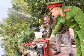 Kiểm tra công tác đảm bảo an toàn cháy, nổ tại Phủ Tây Hồ dịp Tết Nguyên đán Bính Ngọ