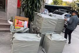 Công an phường Phú Thượng bắt đối tượng vận chuyển gần 3 tạ pháo nổ