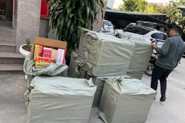 Công an phường Phú Thượng bắt đối tượng vận chuyển gần 3 tạ pháo nổ