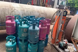 Phát hiện cơ sở san triết gas trái phép