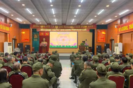 Lực lượng tham gia bảo vệ ANTT ở cơ sở nâng cao kỹ năng quản lý, sử dụng vũ khí, công cụ hỗ trợ