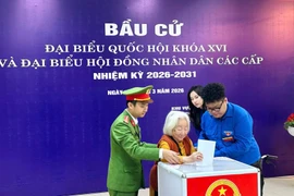 Náo nức ngày hội bầu cử đại biểu Quốc hội khóa XVI và đại biểu HĐND các cấp