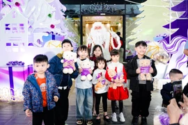 Từ lễ thắp sáng Giáng sinh đến câu chuyện trải nghiệm của TPBank