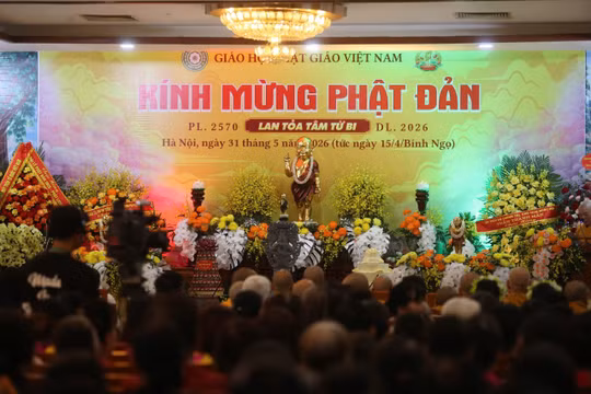 Lễ Phật đản 2026 tại Hà Nội lan tỏa thông điệp từ bi, trí tuệ, hòa bình và đoàn kết