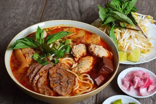 Ẩm thực Huế lọt top những điểm đến ẩm thực truyền thống độc đáo của châu Á