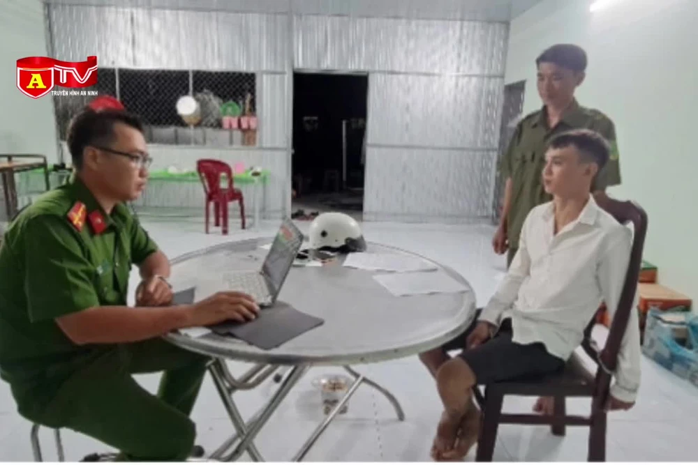 Giật tài sản giữa ban ngày, gây tai nạn chết người rồi bỏ trốn 