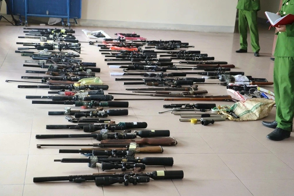 Tin Podcast ngày 26-12-2025: Triệt phá đường dây mua bán vũ khí quân dụng quy mô lớn trên không gian mạng