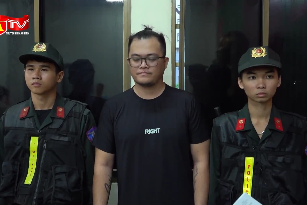 Chân dung "ông trùm" sinh năm 1995 điều hành mạng lưới phân phối "hàng cấm" cho các cơ sở giải trí