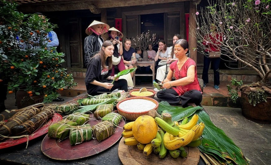 Tết cổ truyền - cầu nối bản sắc văn hóa Việt ra thế giới