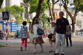 Thu từ nguồn nào?