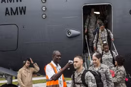 Mỹ triển khai 700 binh lính tới Liberia chống dịch Ebola