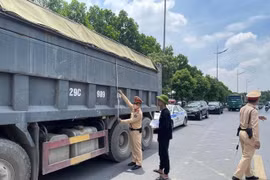 Để an toàn giao thông thực sự là hạnh phúc của người dân