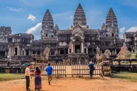 Ký sự Truyền hình ATV: “Từ Luang Prabang đến Angkor Wat” đã ra đời như thế