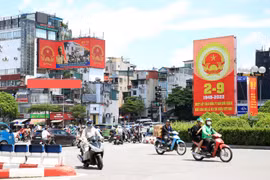 Hà Nội trang hoàng chào mừng Quốc khánh 2-9