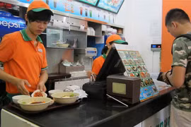 1.000 người tham gia phiên giao dịch việc làm đầu năm