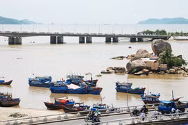 Ngư dân sẽ có thêm nhiều tàu vỏ thép vươn khơi