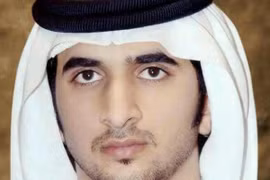 Hoàng tử Dubai đẹp trai đột ngột qua đời 