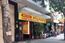 Đôi nam nữ chết bất thường trong khách sạn 