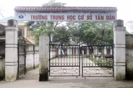 Nghi án thầy giáo xâm hại nữ sinh lớp 9