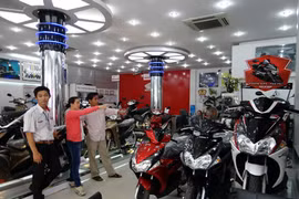Hết thời "làm giá" xe máy, lũng đoạn thị trường