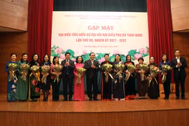 Hà Nội gặp mặt nữ đại biểu dự Đại hội Phụ nữ toàn quốc lần thứ XII