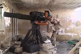 Phiến quân tấn công Syria bằng tên lửa chống tăng của Mỹ ở Aleppo