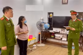 Khởi tố Tổng giám đốc về tội làm, buôn bán tem giả