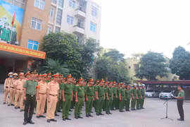 Công an huyện Mê Linh ra quân tấn công trấn áp tội phạm 