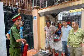 Xây dựng thế trận vững vàng phòng chống "giặc lửa" tại khu dân cư
