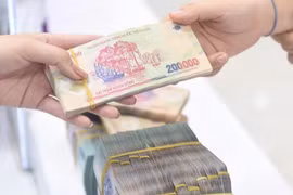 Chấp nhận lãi suất “cắt cổ”, bên cho vay tiền vẫn có thể bị xử lý hình sự 