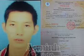 Thất nghiệp, ngồi nhà cấp... chứng chỉ, bằng cấp kiếm hàng chục triệu đồng