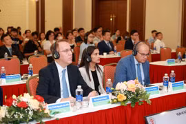 Người bệnh tim mạch điều trị tại Vinmec được hội chẩn với chuyên gia hàng đầu thế giới
