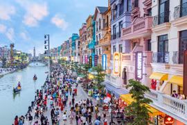 Nhìn thấy cơ hội đầu tư chắc thắng, thêm nhiều nhãn hàng đổ bộ Grand World