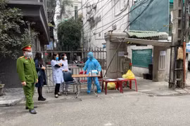 Phối hợp đảm bảo tốt an ninh, an toàn 2 điểm cách ly phòng dịch Covid-19