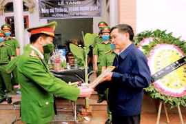 Chiến sỹ Công an hy sinh trong khi truy bắt trại viên bỏ trốn