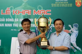 Tưng bừng khai mạc giải bóng đá học sinh THPT Hà Nội - Báo ANTĐ 2016
