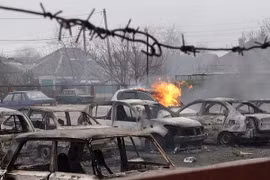 Ukraine tuyên bố tình trạng khẩn cấp ở khu vực miền đông