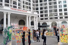 Royal City thành "siêu" Gallery