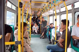 Sự thật về vụ dàn cảnh bắt vợ bỏ nhà theo trai trên xe buýt