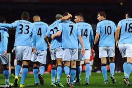 Man City phá dớp tại Emirates
