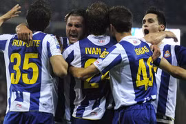 Đá sớm vòng 2 La Liga: Vallecano chễm chệ ngôi đầu