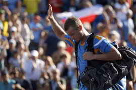 Leyton Hewitt ngẩng cao đầu rời giải